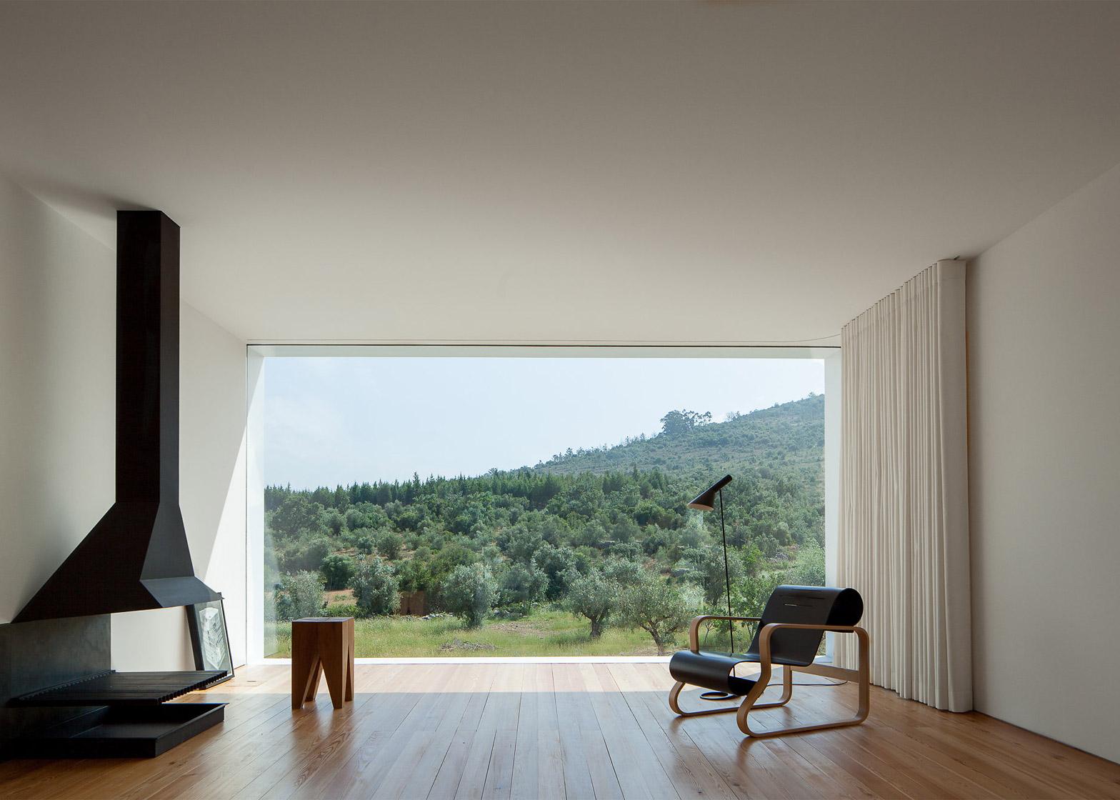 House-in-Fonte-Boa_Joao-Mendes-Ribeiro_Portugal_architecture--jerome-barrier-inspirations