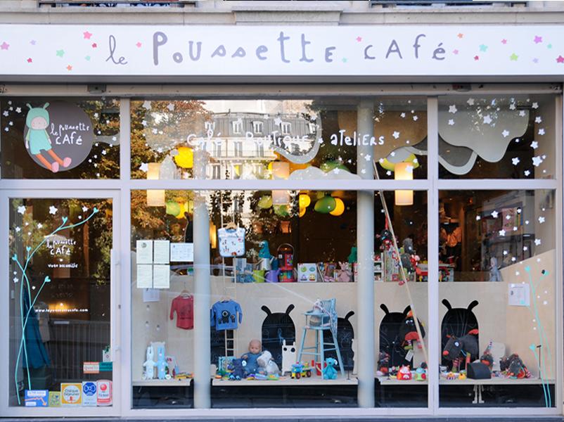 Vue de la vitrine imaginé par Jérôme Barrier du poussette café depuis la rue.